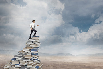 初中生转学籍需要什么手续和条件