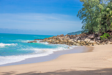 丰田凯美瑞换电瓶如何做复位