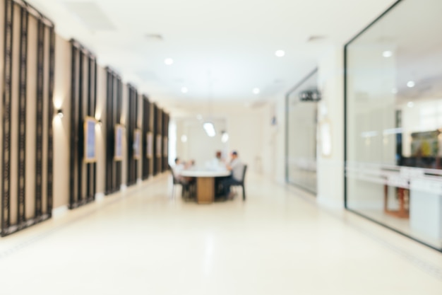 那种鹿母的有角